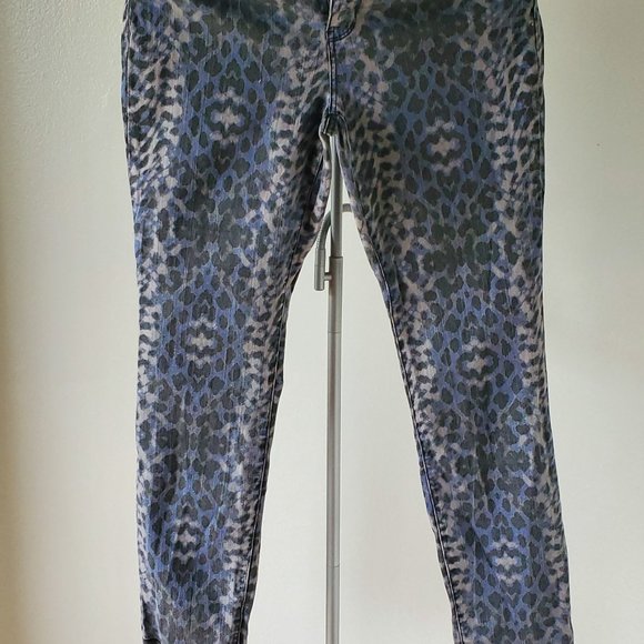 DKNY DESIGNER JEANS - Picture 1 of 4